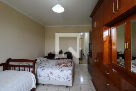 Quarto 2 de casa à venda com 3 quartos, 144m² em Vila Cecília Maria, Santo André