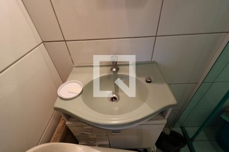 Casa à venda com 144m², 3 quartos e 1 vagaBanheiro de Serviço - Pia