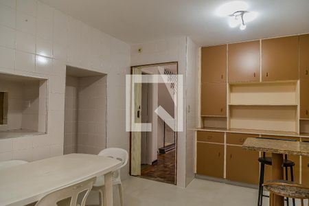 Casa à venda com 199m², 3 quartos e 2 vagas Casa à venda com 199m², 3 quartos e 2 vagasCozinha