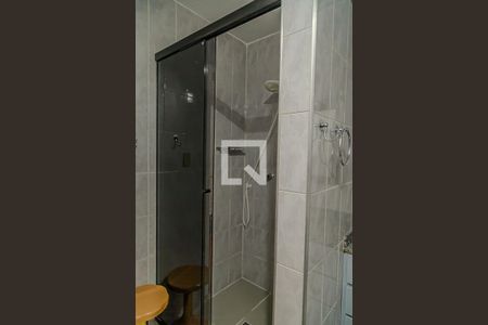 Casa à venda com 199m², 3 quartos e 2 vagas Casa à venda com 199m², 3 quartos e 2 vagasBanheiro Social 1