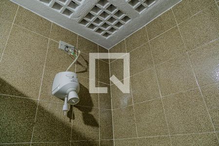 Casa à venda com 199m², 3 quartos e 2 vagas Casa à venda com 199m², 3 quartos e 2 vagasBanheiro Social 2 - Chuveiro