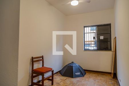 Casa à venda com 199m², 3 quartos e 2 vagas Casa à venda com 199m², 3 quartos e 2 vagasQuarto 2