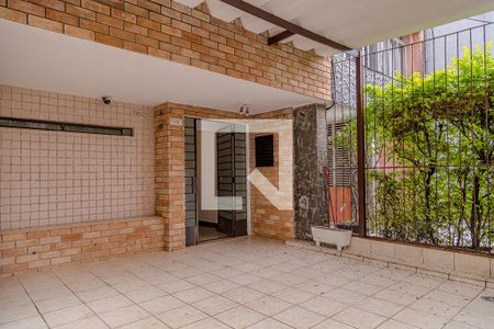 Casa à venda com 199m², 3 quartos e 2 vagas Casa à venda com 199m², 3 quartos e 2 vagasGaragem