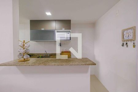 Apartamento à venda com 70m², 2 quartos e 1 vaga Apartamento à venda com 70m², 2 quartos e 1 vagaCozinha