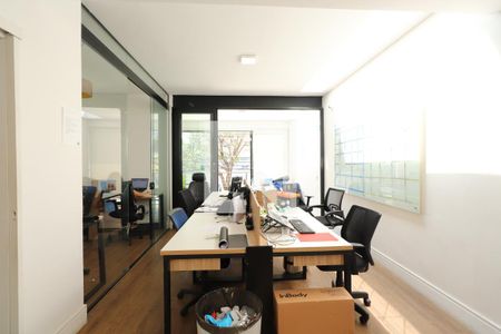 Casa para alugar com 550m², 4 quartos e 2 vagasQuarto 3