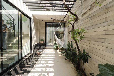 Casa para alugar com 550m², 4 quartos e 2 vagasEntrada