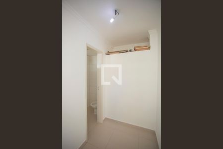 Apartamento à venda com 70m², 2 quartos e 1 vaga Apartamento à venda com 70m², 2 quartos e 1 vagaQuarto de Serviço