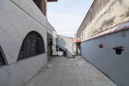 Casa à venda com 250m², 3 quartos e 4 vagasQuintal