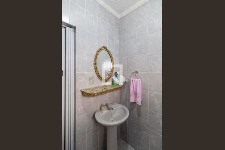 Casa à venda com 250m², 3 quartos e 4 vagasBanheiro de Serviço