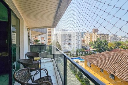 Apartamento para alugar com 210m², 4 quartos e 2 vagasVaranda