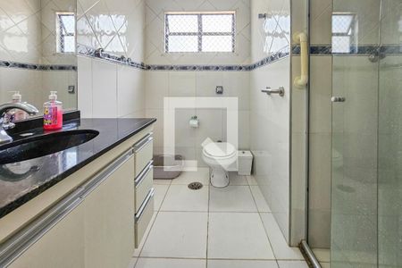 Apartamento para alugar com 210m², 4 quartos e 2 vagasBanheiro da Suíte 1