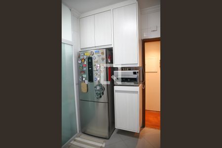 Apartamento à venda com 100m², 2 quartos e 2 vagasCozinha