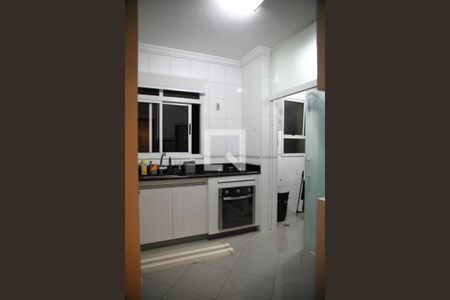 Apartamento à venda com 100m², 2 quartos e 2 vagasCozinha
