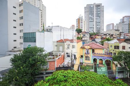 Quarto 1 vista de apartamento para alugar com 2 quartos, 55m² em Aclimação, São Paulo