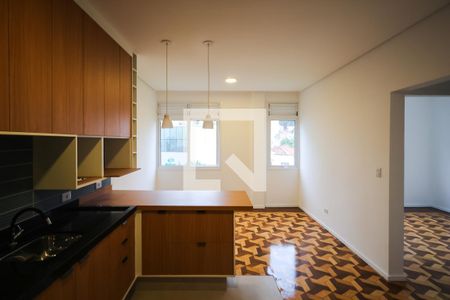 Sala e Cozinha de apartamento para alugar com 2 quartos, 55m² em Aclimação, São Paulo