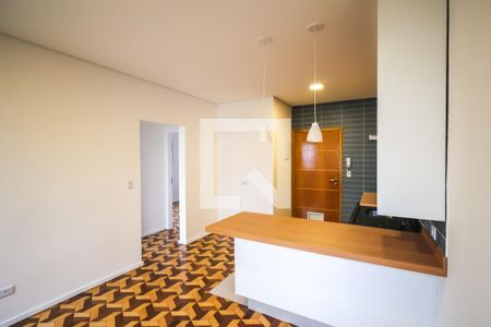 Sala e Cozinha de apartamento para alugar com 2 quartos, 55m² em Aclimação, São Paulo