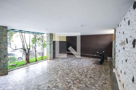 Garagem de apartamento para alugar com 2 quartos, 55m² em Aclimação, São Paulo