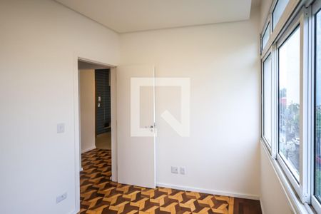 Quarto 1 de apartamento para alugar com 2 quartos, 55m² em Aclimação, São Paulo