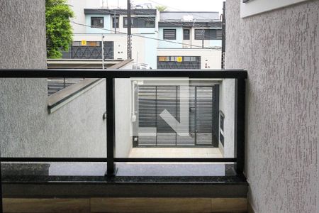 Casa à venda com 180m², 3 quartos e 2 vagas Casa à venda com 180m², 3 quartos e 2 vagasVaranda da Suite