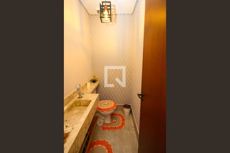 Casa à venda com 180m², 3 quartos e 2 vagas Casa à venda com 180m², 3 quartos e 2 vagasLavabo