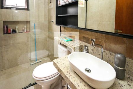 Casa à venda com 180m², 3 quartos e 2 vagas Casa à venda com 180m², 3 quartos e 2 vagasBanheiro da Suíte