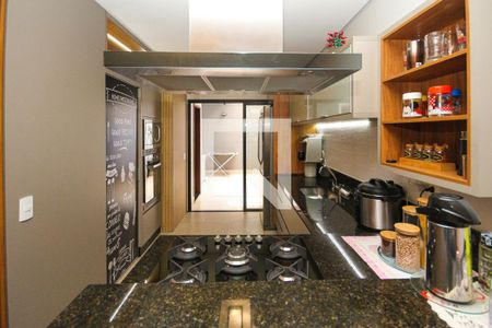 Casa à venda com 180m², 3 quartos e 2 vagas Casa à venda com 180m², 3 quartos e 2 vagasCozinha