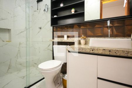 Casa à venda com 180m², 3 quartos e 2 vagas Casa à venda com 180m², 3 quartos e 2 vagasBanheiro da Suite 03