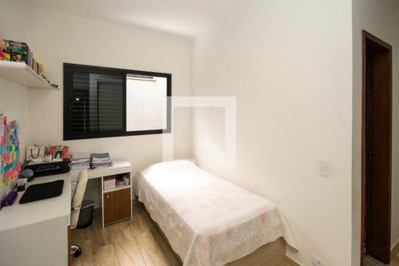 Casa à venda com 180m², 3 quartos e 2 vagas Casa à venda com 180m², 3 quartos e 2 vagasSuite