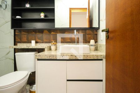 Casa à venda com 180m², 3 quartos e 2 vagas Casa à venda com 180m², 3 quartos e 2 vagasBanheiro da Suite 03