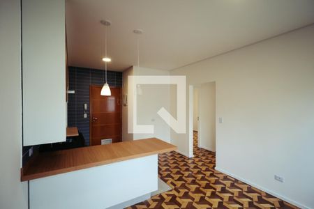Sala e Cozinha de apartamento para alugar com 2 quartos, 55m² em Aclimação, São Paulo