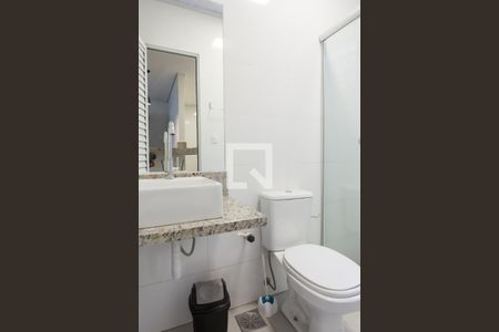 Banheiro de casa para alugar com 1 quarto, 45m² em Centro, Nova Lima