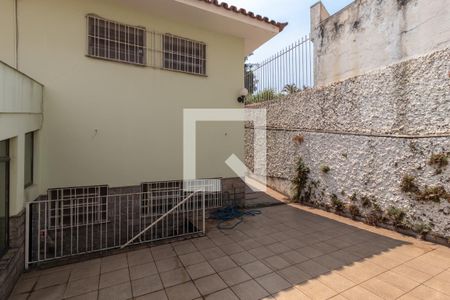 Casa à venda com 211m², 5 quartos e 3 vagasQuintal dos Fundos