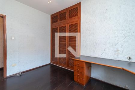 Casa à venda com 211m², 5 quartos e 3 vagasQuarto 3