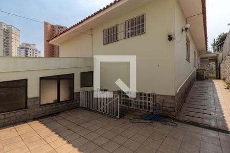 Casa à venda com 211m², 5 quartos e 3 vagasQuintal dos Fundos
