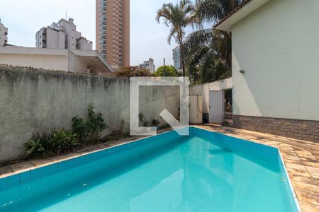 Casa à venda com 211m², 5 quartos e 3 vagasPiscina