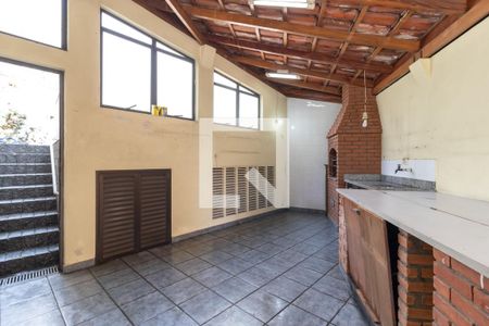Casa à venda com 211m², 5 quartos e 3 vagasChurrasqueira