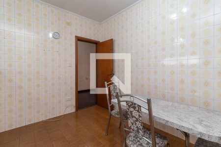 Casa à venda com 211m², 5 quartos e 3 vagasCopa