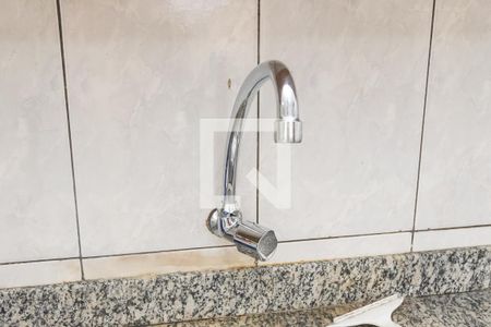 Casa para alugar com 70m², 2 quartos e sem vaga Casa para alugar com 70m², 2 quartos e sem vagaCozinha - Torneira