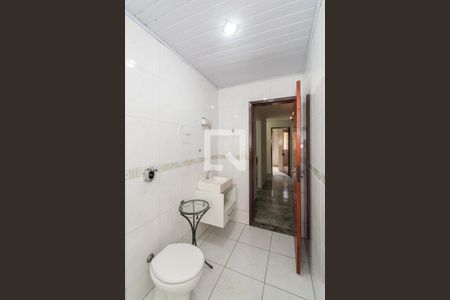 Casa para alugar com 70m², 2 quartos e sem vaga Casa para alugar com 70m², 2 quartos e sem vagaBanheiro