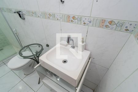 Casa para alugar com 70m², 2 quartos e sem vaga Casa para alugar com 70m², 2 quartos e sem vagaBanheiro