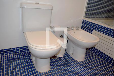Apartamento à venda com 222m², 3 quartos e 2 vagasBanheiro