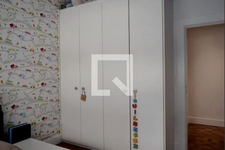 Apartamento à venda com 222m², 3 quartos e 2 vagasQuarto 2