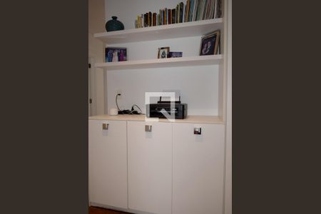 Apartamento à venda com 222m², 3 quartos e 2 vagasHall íntimo