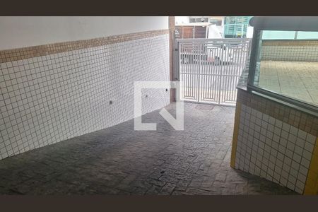 Apartamento para alugar com 96m², 2 quartos e 2 vagasRampa da garagem 