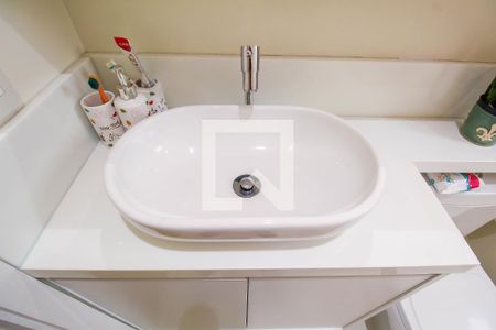 Apartamento à venda com 51m², 2 quartos e 1 vaga Apartamento à venda com 51m², 2 quartos e 1 vagaBanheiro