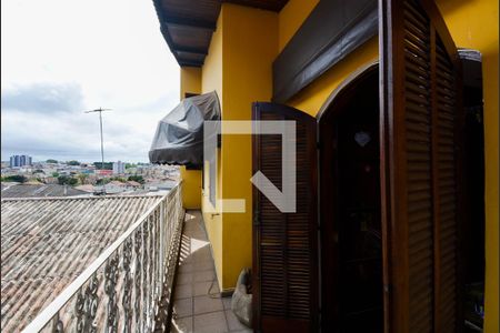 Casa à venda com 338m², 4 quartos e 4 vagas Casa à venda com 338m², 4 quartos e 4 vagasVaranda do Quarto 3