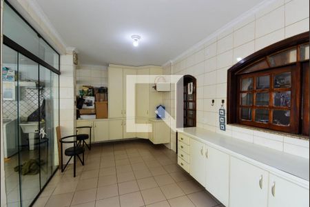 Casa à venda com 338m², 4 quartos e 4 vagas Casa à venda com 338m², 4 quartos e 4 vagasÁrea de Serviço