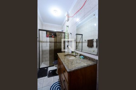 Casa à venda com 338m², 4 quartos e 4 vagas Casa à venda com 338m², 4 quartos e 4 vagasBanheiro Social - Espaço Gourmet