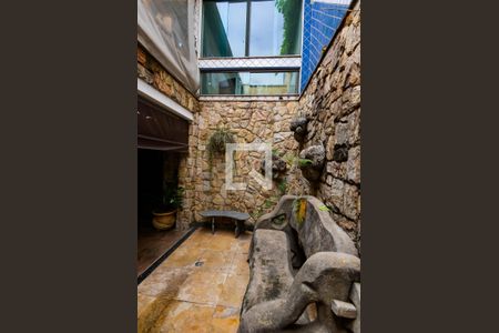 Casa à venda com 338m², 4 quartos e 4 vagas Casa à venda com 338m², 4 quartos e 4 vagasEspaço Gourmet