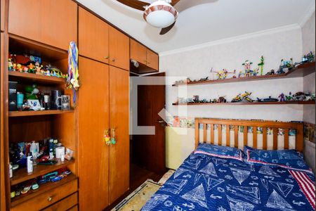 Casa à venda com 338m², 4 quartos e 4 vagas Casa à venda com 338m², 4 quartos e 4 vagasQuarto 3